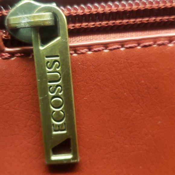 ECOUSUSI Red Faux Leather Briefcase Padded Laptop Shoulder/Crossbody Bag. - Picture 4 of 8